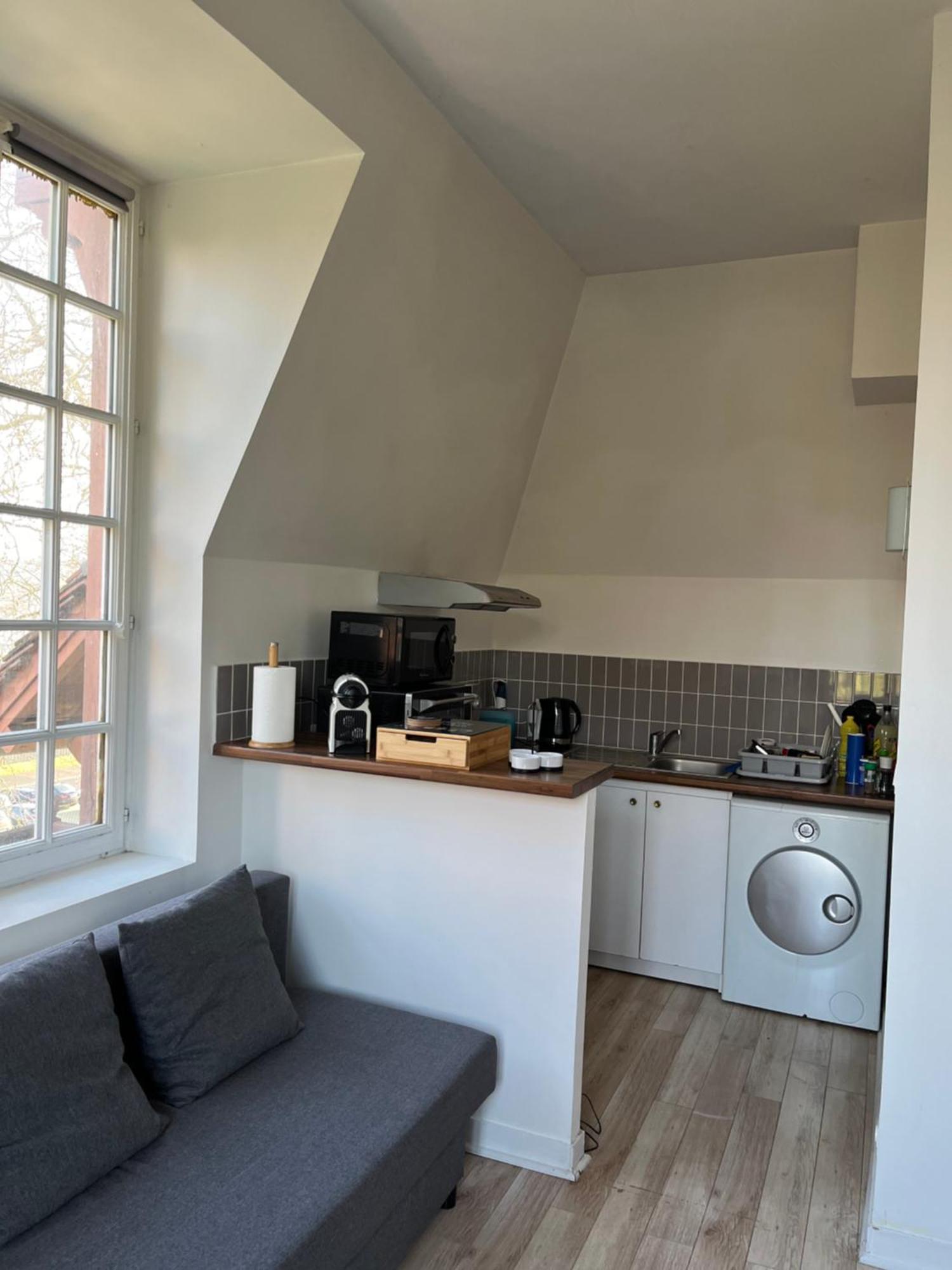 Un Appartement Dans Un Chateau ドーヴィル エクステリア 写真
